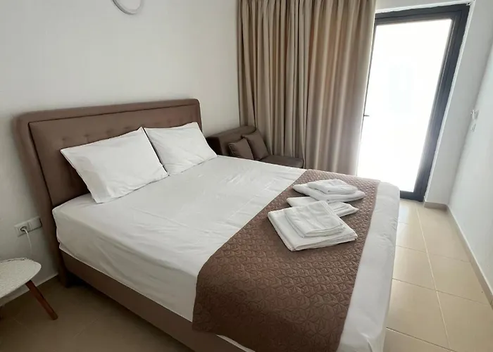Sun\'S Suites